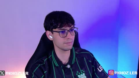 khozler_ online show from March 2026 07:30:02 PM