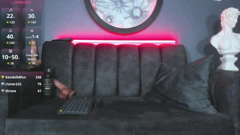 Khriss brown online show from January 2025 02:04:01 AM