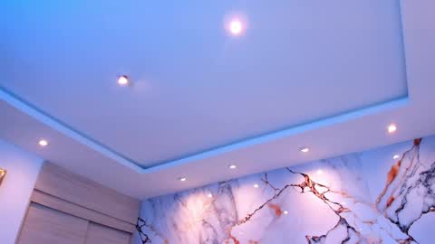    N         M online show from April 2026 04:25:01 PM