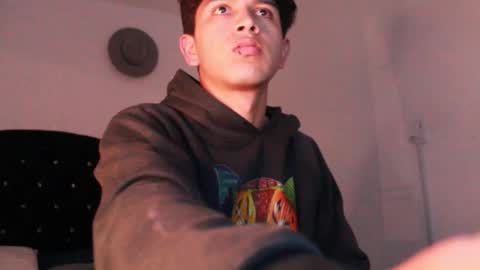 Adrian  Chlloe online show from October 2025 08:36:01 AM