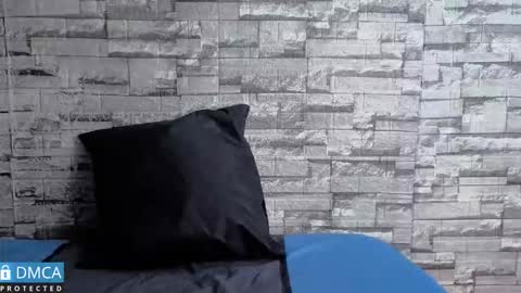 Kiara Zahiri online show from December 2025 11:04:01 AM