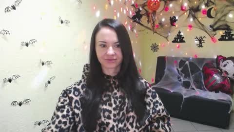 Kara online show from October 2025 05:09:02 PM