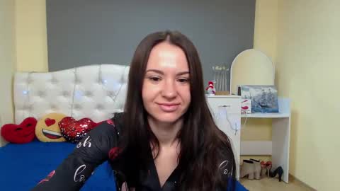 Kara online show from December 2025 07:09:01 PM