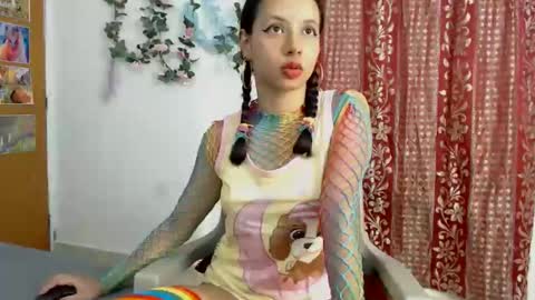 kiaralenon online show from March 2026 02:26:01 AM