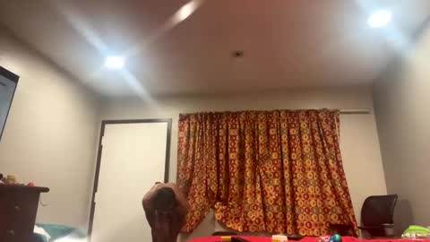 HunneysPlayRoom online show from November 2025 12:07:02 PM