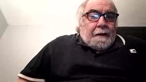 KICKINME online show from September 2025 01:44:02 AM