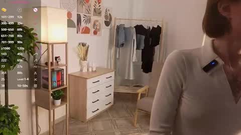 Vanessa online show from November 2025 01:49:02 AM