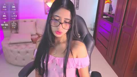 Snapshot of kiim__samanta chatting on October 2025 11:31:01 AM kiim__samanta online show from October 2025 11:31:01 AM