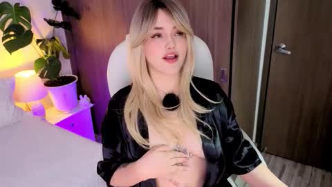 KiimTyler  Onlyfanskiimtyler online show from November 2025 12:42:01 AM