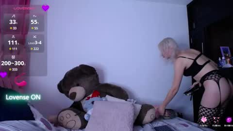 Anna Sophia online show from December 2024 09:51:01 AM