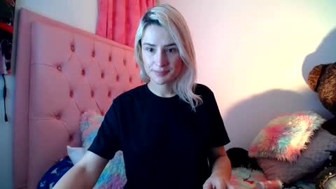 Anna Sophia online show from January 2025 02:37:01 AM