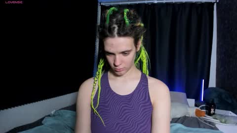 Kiki online show from November 2025 10:06:01 AM