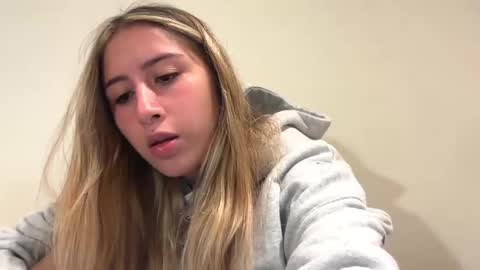 kikibae2 online show from November 2025 11:26:01 PM