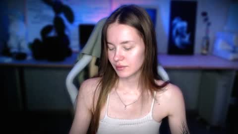 Snapshot of kikies_ chatting on December 2024 02:20:02 AM Mika and Miranda online show from December 2024 02:20:02 AM