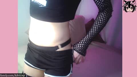 Kiki Trap online show from January 2025 05:05:02 AM