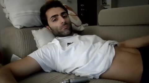 kikkus01 online show from January 2026 10:25:01 PM