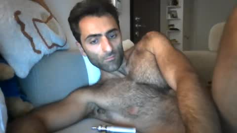 Snapshot of kikkus01 chatting on June 2026 08:44:01 PM kikkus01 online show from June 2026 08:44:01 PM