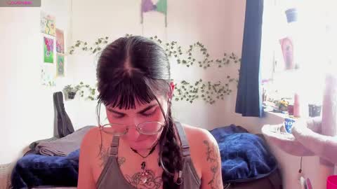 Bella online show from June 2026 06:31:01 PM
