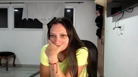 Snapshot of killey_saintss chatting on July 2026 01:42:01 AM Killey online show from July 2026 01:42:01 AM