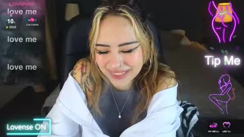 Kim online show from October 2025 04:57:01 AM