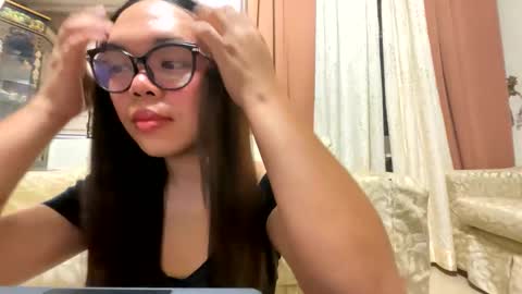 KYLIE online show from April 2026 04:12:02 PM