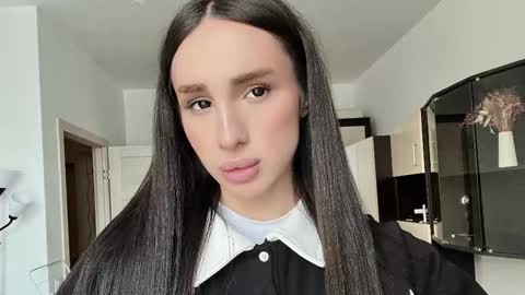 Kim Oberlin online show from February 2026 09:53:01 AM