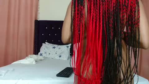 Snapshot of kimberly_blaze chatting on March 2025 05:58:02 PM kimberly_blaze online show from March 2025 05:58:02 PM