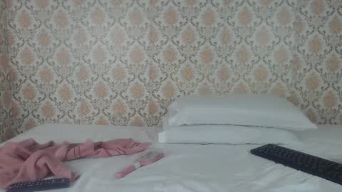 Snapshot of kimberly_perez__ chatting on January 2025 11:00:01 PM Kimberly online show from January 2025 11:00:01 PM