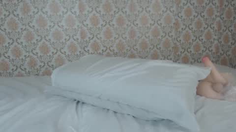Snapshot of kimberly_perez__ chatting on February 2025 02:08:01 AM Kimberly online show from February 2025 02:08:01 AM