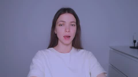 Kimberly online show from December 2024 02:06:01 PM