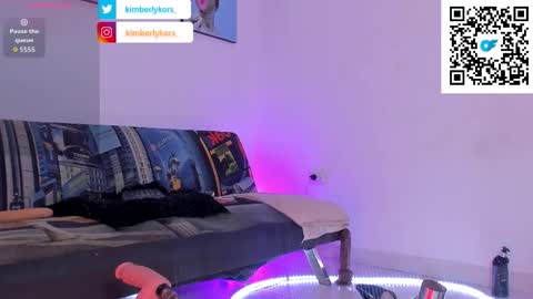Snapshot of kimberlykors_ chatting on November 2025 08:33:02 PM Kimberly online show from November 2025 08:33:02 PM