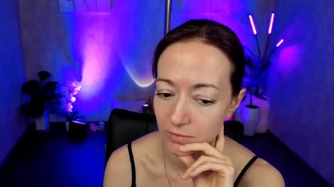 Snapshot of kimberlyray777 chatting on February 2025 05:10:02 PM Kimberly online show from February 2025 05:10:02 PM