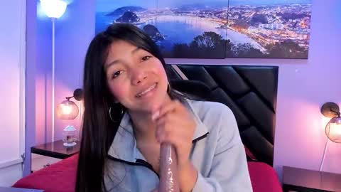 Kimberly Villalobos online show from March 2026 11:15:02 AM