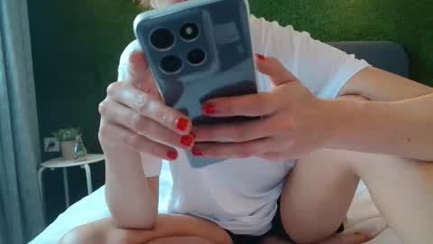 Snapshot of kimdiamondz chatting on February 2026 02:33:01 PM Kim online show from February 2026 02:33:01 PM