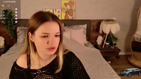 Snapshot of kimevanss chatting on May 2026 05:24:01 AM KimEvanss online show from May 2026 05:24:01 AM