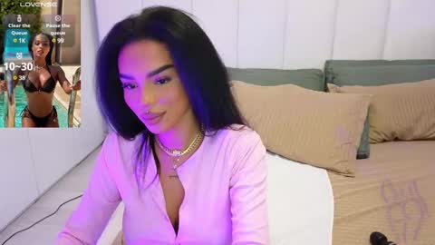 Kim online show from March 2025 04:17:02 AM