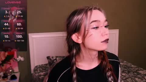 Kimiko online show from November 2025 09:07:01 PM