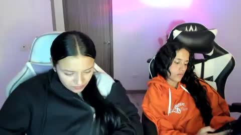 kimmi online show from October 2025 11:23:01 PM