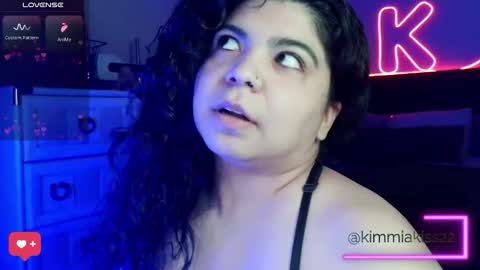 Kimmi online show from February 2026 02:01:02 AM