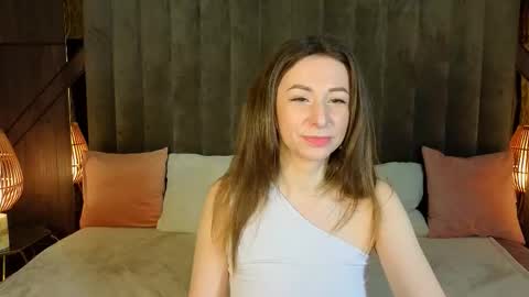 Snapshot of kimmmli chatting on December 2025 08:01:02 AM Margo online show from December 2025 08:01:02 AM