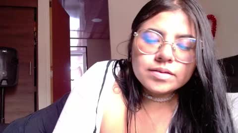 Kimmy online show from March 2025 03:59:02 PM