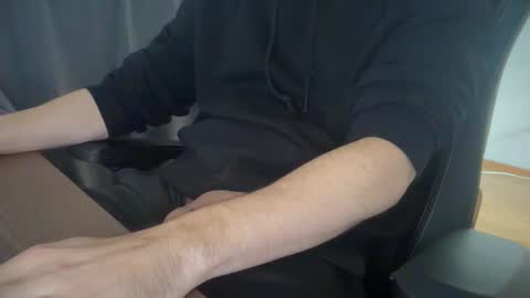 Snapshot of kimmy_muc chatting on October 2025 07:00:01 PM kimmy_muc online show from October 2025 07:00:01 PM