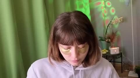 Snapshot of kina_ka chatting on November 2025 09:36:02 PM kina_ka online show from November 2025 09:36:02 PM