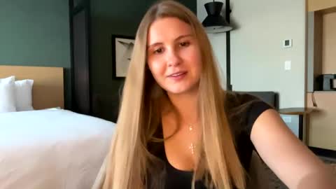 kinci06 online show from March 2025 10:07:02 PM