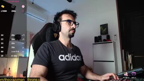 Snapshot of king7045 chatting on January 2026 10:24:02 PM king7045 online show from January 2026 10:24:02 PM