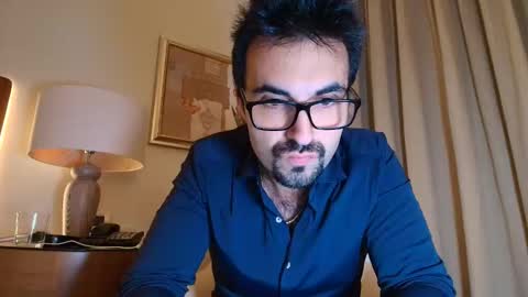 Snapshot of king7045 chatting on May 2026 10:28:02 PM king7045 online show from May 2026 10:28:02 PM