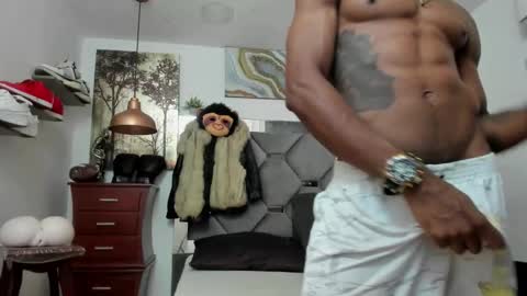 HOT MEN BLACK online show from November 2025 12:41:02 PM