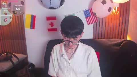 King  online show from July 2026 12:11:02 PM