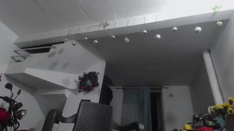 king_russo online show from November 2025 11:08:02 PM