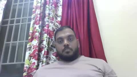 kingalpines1 online show from May 2026 04:56:01 PM